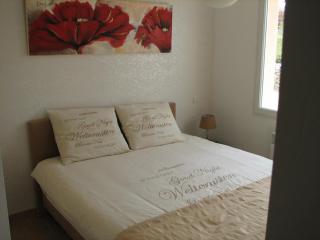 Poolside Apartment in Segonzac, cleaning included - Segonzac - 5