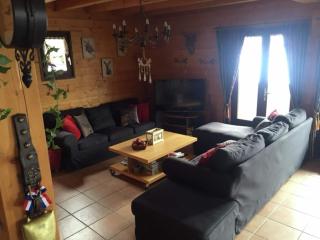 Chalet in Les Gets near Ski Bus & Sauna, cleaning included - Les Gets - 0