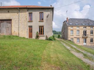 Vintage holiday home with private garden, cleaning included - Nouart - 8