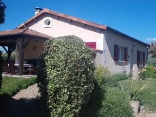 Villa in Les Forges with Golf Access, cleaning included - Les Forges - 1