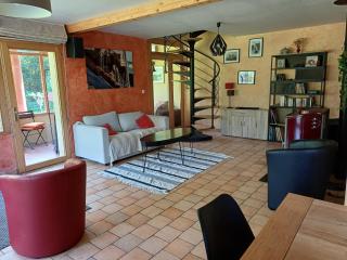 Large family house with wooded garden, cleaning included - Surzur - 7