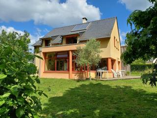 Large family house with wooded garden, cleaning included - Surzur - 9