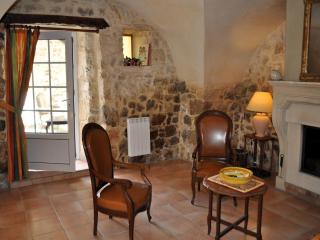 Charming Stone House with Terrace, cleaning included - Lussan - 5