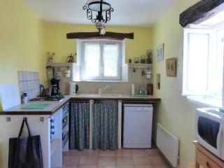 Charming Stone House with Terrace, cleaning included - Lussan - 3