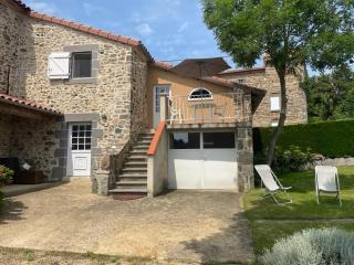 Holiday Home in Saint-Beauzire with Garden and Private Terrace - Saint-Beauzire - 1