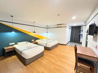 Sky Hotel Cheras Maluri - 1