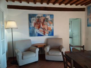 Tuscan Hilltop Getaway, cleaning included - Montecastelli Pisano - 0