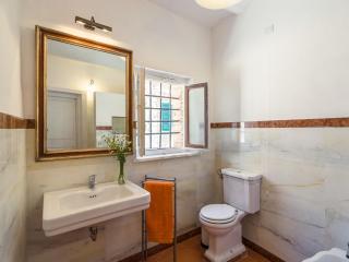 Tuscan Hilltop Getaway, cleaning included - Montecastelli Pisano - 3