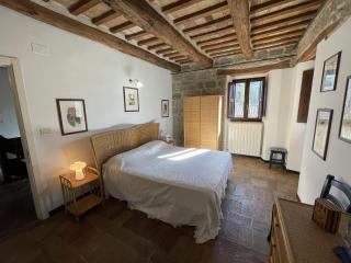 Large Group Retreat with Pool, cleaning included - 7