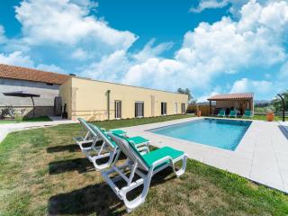 Holiday Home in Netos with Pool and Sauna, cleaning included - - 9