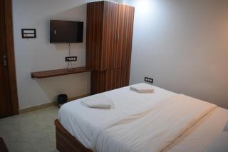 Hotel Deluxe - Ranchi - 3