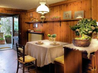 Chalet in Aosta near Pila Ski Lifts, cleaning included - Villeneuve - 8