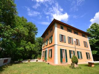 Holiday Home in Tuscany with Pool & Hills View, cleaning included - San Casciano in Val di Pesa - 9