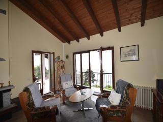 Chalet in Trarego with Lake Maggiore View, cleaning included - Trarego Viggiona - 2