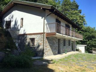 Chalet in Trarego with Lake Maggiore View, cleaning included - Trarego Viggiona - 5
