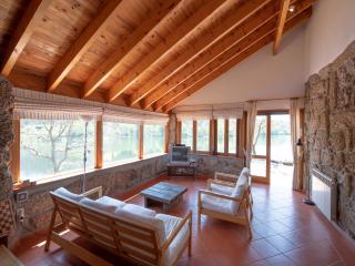 Mansion in Dão Valley by River Beach, cleaning included - Treixedo - 2