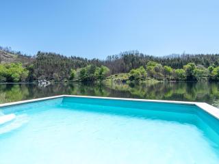 Mansion in Dão Valley by River Beach, cleaning included - Treixedo - 5