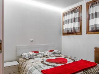 Apartment Cervinia ski-in ski-out slopes, cleaning included - Breuil-Cervinia - 3