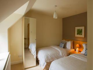 Cottage in Jedburgh with Stunning Views, cleaning included - Jedburgh - 4
