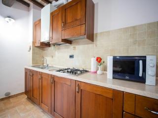 Farmhouse in Tuscany with Pool and Barbecue, cleaning included - Città di Castello - 8