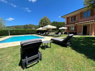 Villa in Tuscany with Private Pool & Views, cleaning included - Loro Ciuffenna - 1
