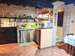 Apartment in Firenzuola near Lake Arezzo, cleaning included - Crocemaroggia - 5