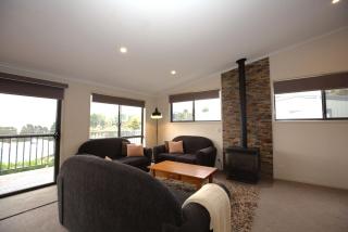 Boronia 6 30 Nettin Circuit - Jindabyne - 7