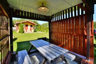 Holiday home close to the lake shore, Dabrowica, cleaning included - Dąbrowica - 2