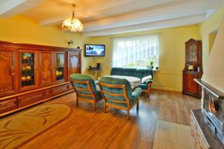 Spacious cottage, idyllic right on the lake, Spore, cleaning included - Spore - 7