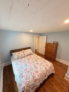 New for 2025 Cozy 4bd Cottage - 3