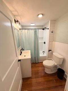 New for 2025 Cozy 4bd Cottage - 2