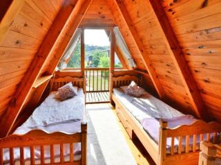 Cottage by Lake Jamno with Windsurfing Nearby, cleaning included - Osieki - 2