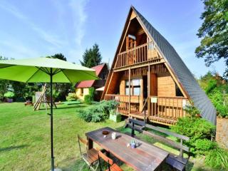 Cottage by Lake Jamno with Windsurfing Nearby, cleaning included - Osieki - 0