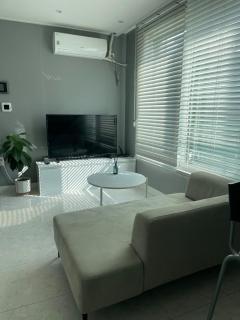 Bright Peaceful 1 BR apt Gangnamdaechi - Seul - 2