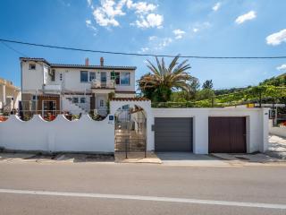 Apartment in Trogir near the Beach, cleaning included - Trogir - 9