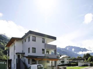 Holiday Home in Aschau by Zillertal Alps, cleaning included - 9