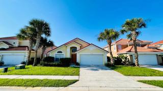 Stunning South Facing Vacation Home With Pool And Spa - 6