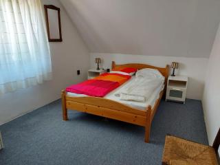 Welcoming holiday home near lake, cleaning included - Nemesgulács - 7