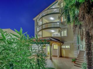 Apartment in Crikvenica near Sandy Beach, cleaning included - Crikvenica - 9