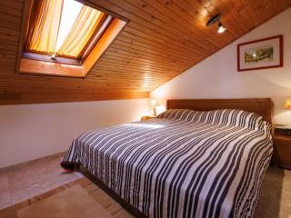 Classic and Trendy Apartment with Terrace - Two Bedroom Apartment with Terrace - Krk - 1