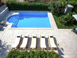 Villa in Ka tel Novi near Beach, cleaning included - Kaštela - 3
