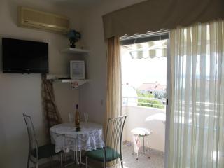 Apartment in Kozino by the Beach & Pine Forests, cleaning included - 2
