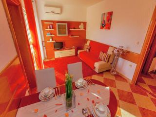 Cottage in Croatia with Pool and Forest Views, cleaning included - Dramalj - 8