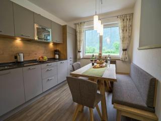 Chalet in Mayrhofen near Ski Lifts, cleaning included - Mayrhofen - 7