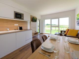 Apartment Near Golf Course, cleaning included - Zsira - 2