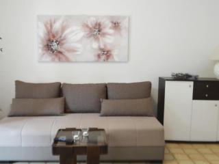 Scenic and Refined Krk Apartment with Terrace - One Bedroom Apartment with Terrace - 0