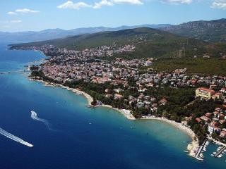 Apartment in Dramalj near Beach and Pool, cleaning included - Dramalj - 5