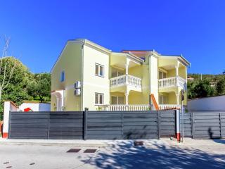 Villa in Croatia near Lake, cleaning included - Dramalj - 0