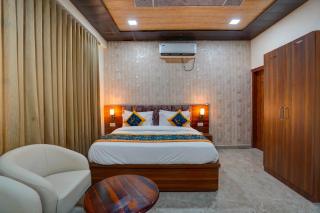 Relax Suites - Noida - 0