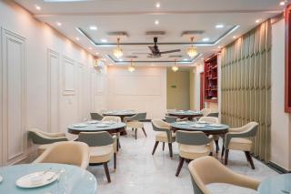Relax Suites - Noida - 2